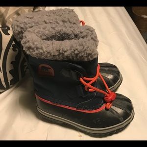 Unisex kids Joan of Arctic snow boots sz 11